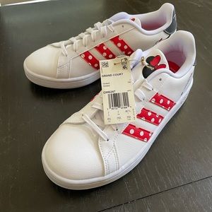 Adidas Grand Court Base Shoes - Disney - Minnie - Size 8.5. NWT.